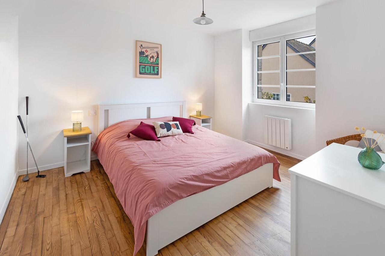 Apartamento Loft British Au Pied Du Mont ! Pontorson Exterior foto