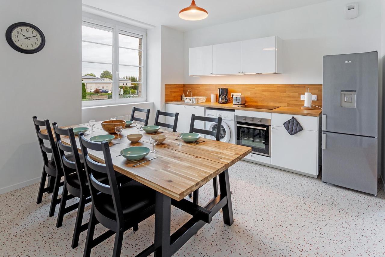 Apartamento Loft British Au Pied Du Mont ! Pontorson Exterior foto