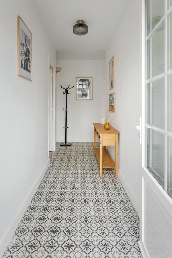 Apartamento Loft British Au Pied Du Mont ! Pontorson Exterior foto