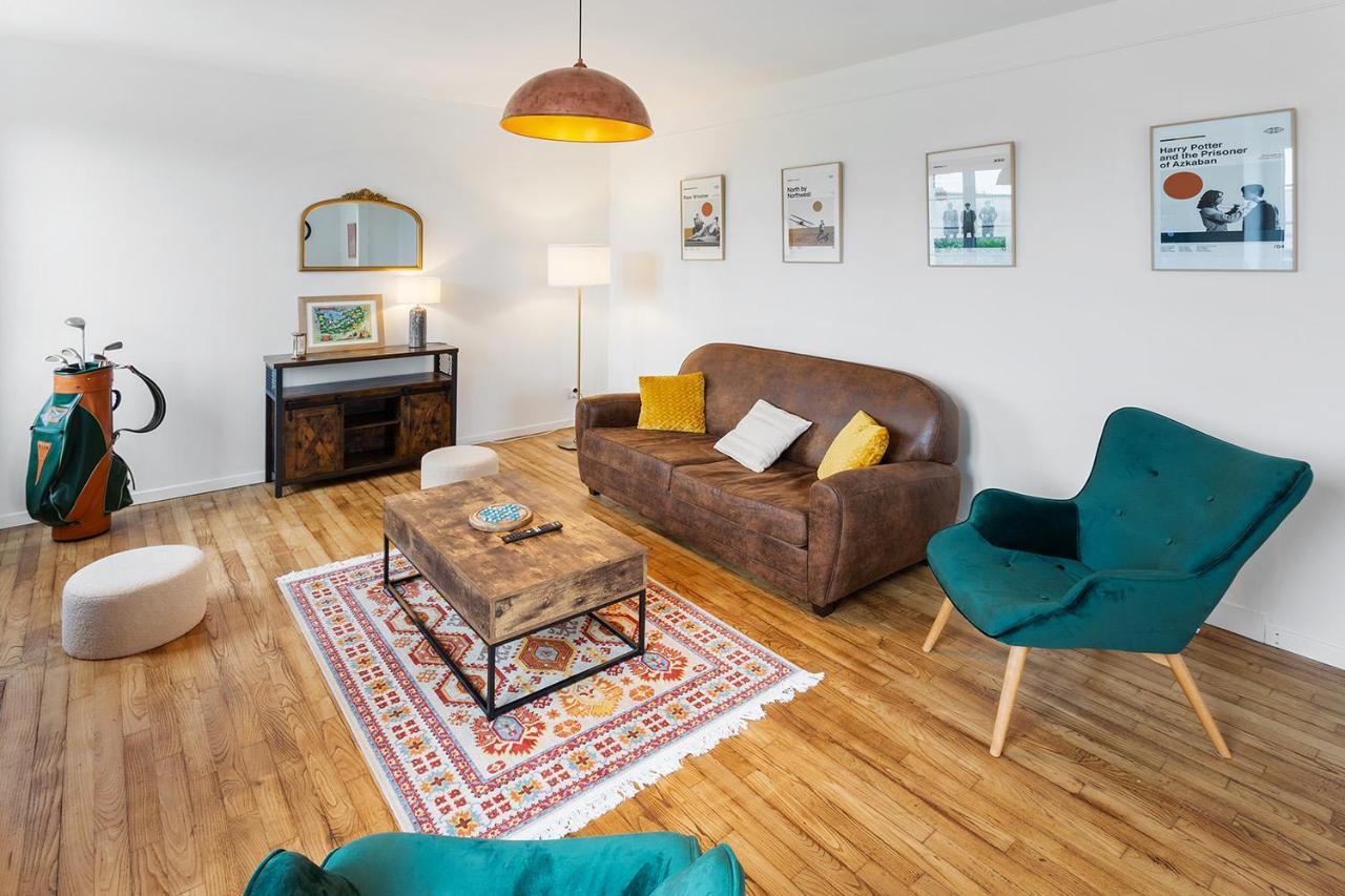 Apartamento Loft British Au Pied Du Mont ! Pontorson Exterior foto